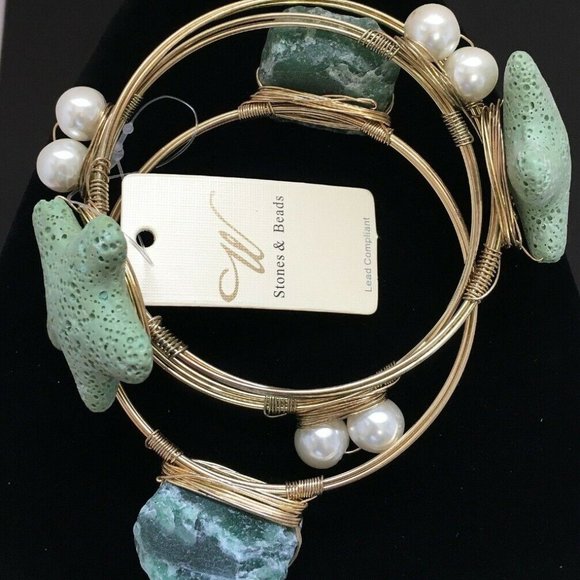 NWT!!! Sea Star Green Quartz Stone Gold-Tone Pearl Wired Bracelets - Picture 2 of 3